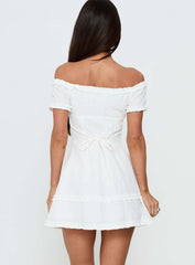Zoela Off Shoulder Ruffle Mini Dress White