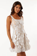 Evelynn Mini Dress - White/Nude